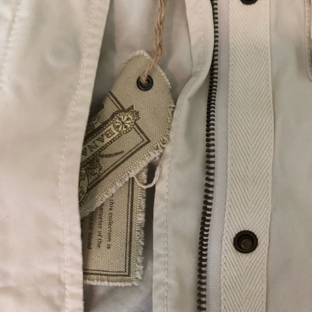 Cream Jacket - Picture 5 of 8